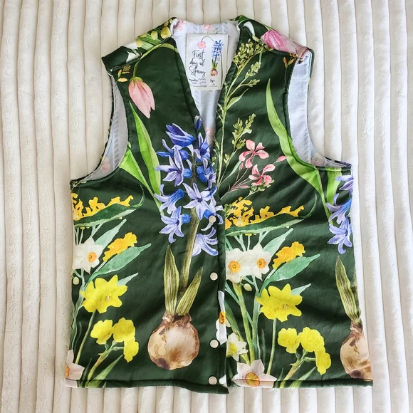 Floral Green Vest Wool And Cotton - Picture 1 of 9